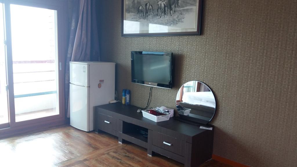 Seaside House Pension Seogwipo Room photo
